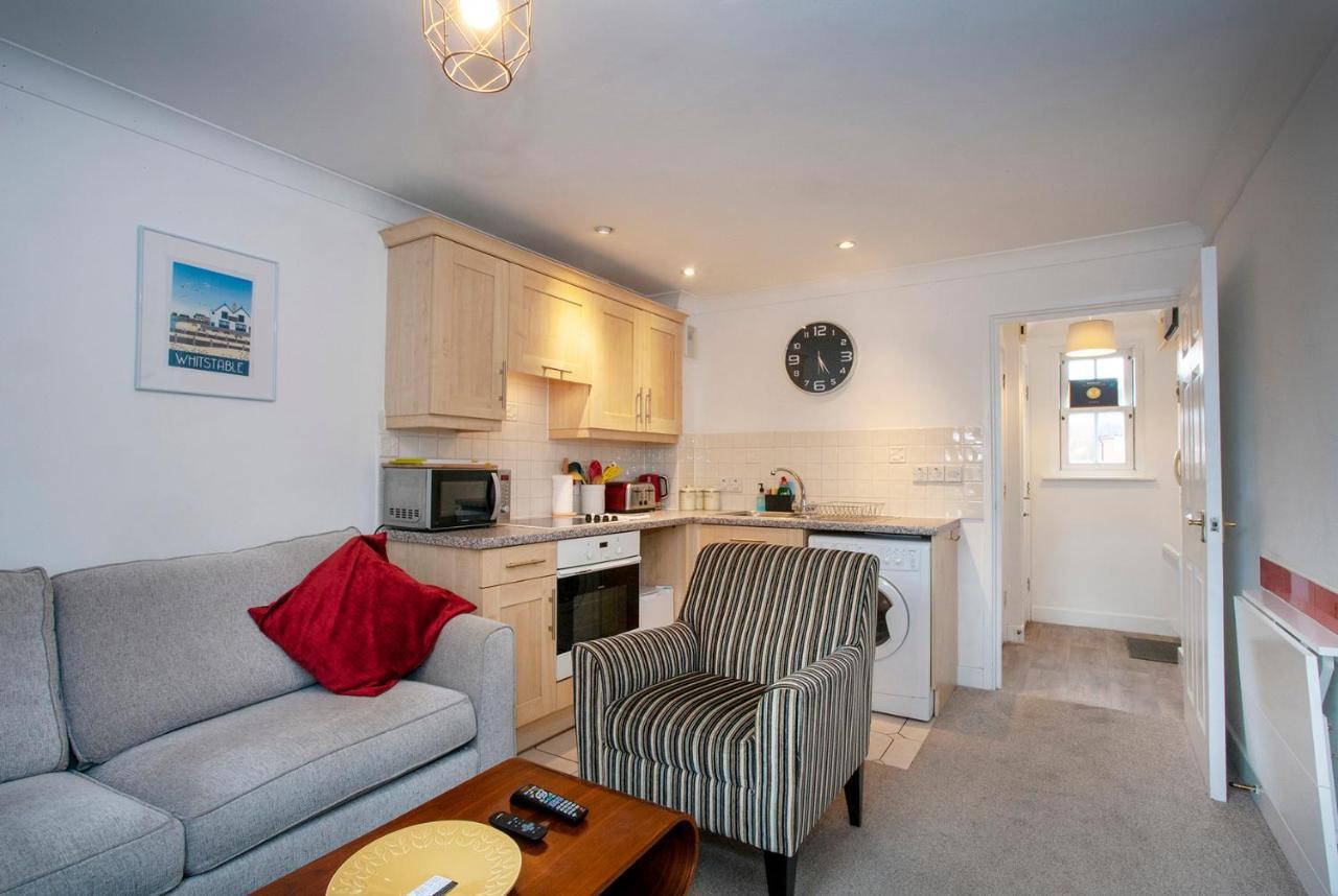 The Spires - Cosy Apartment Just Outside Of City Centre Canterbury Eksteriør bilde